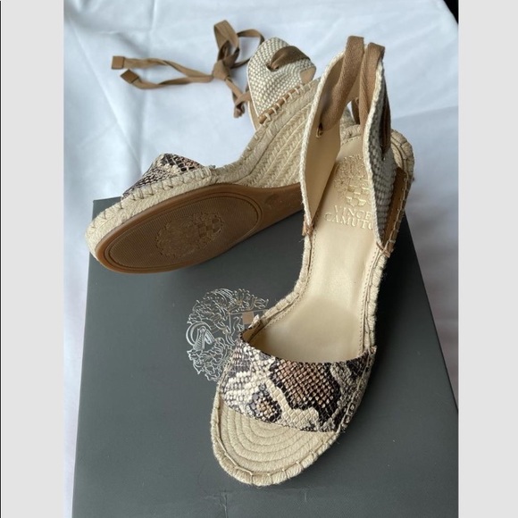 VINCE CAMUTO, NEW WOVEN WEDGE WOMEN SANDAL, - Picture 2 of 7